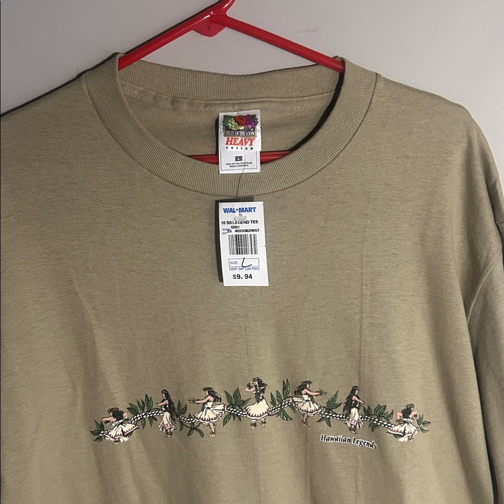 Fruit of the Loom Hawaiian legends Tan Floral Graphic Tee